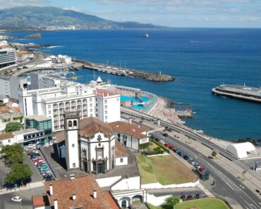 Ponta Delgada – Amarração Amorosa