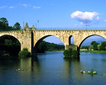 Ponte da Barca – Amarração Amorosa